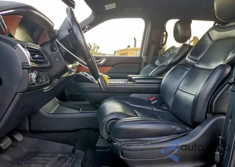 2019 Lincoln Navigator Select z USA, uszkodzony, nr VIN 5LMJJ2JTXKEL15165